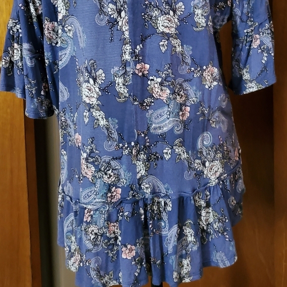 Super Soft Bo Ho Blouse - Picture 5 of 7